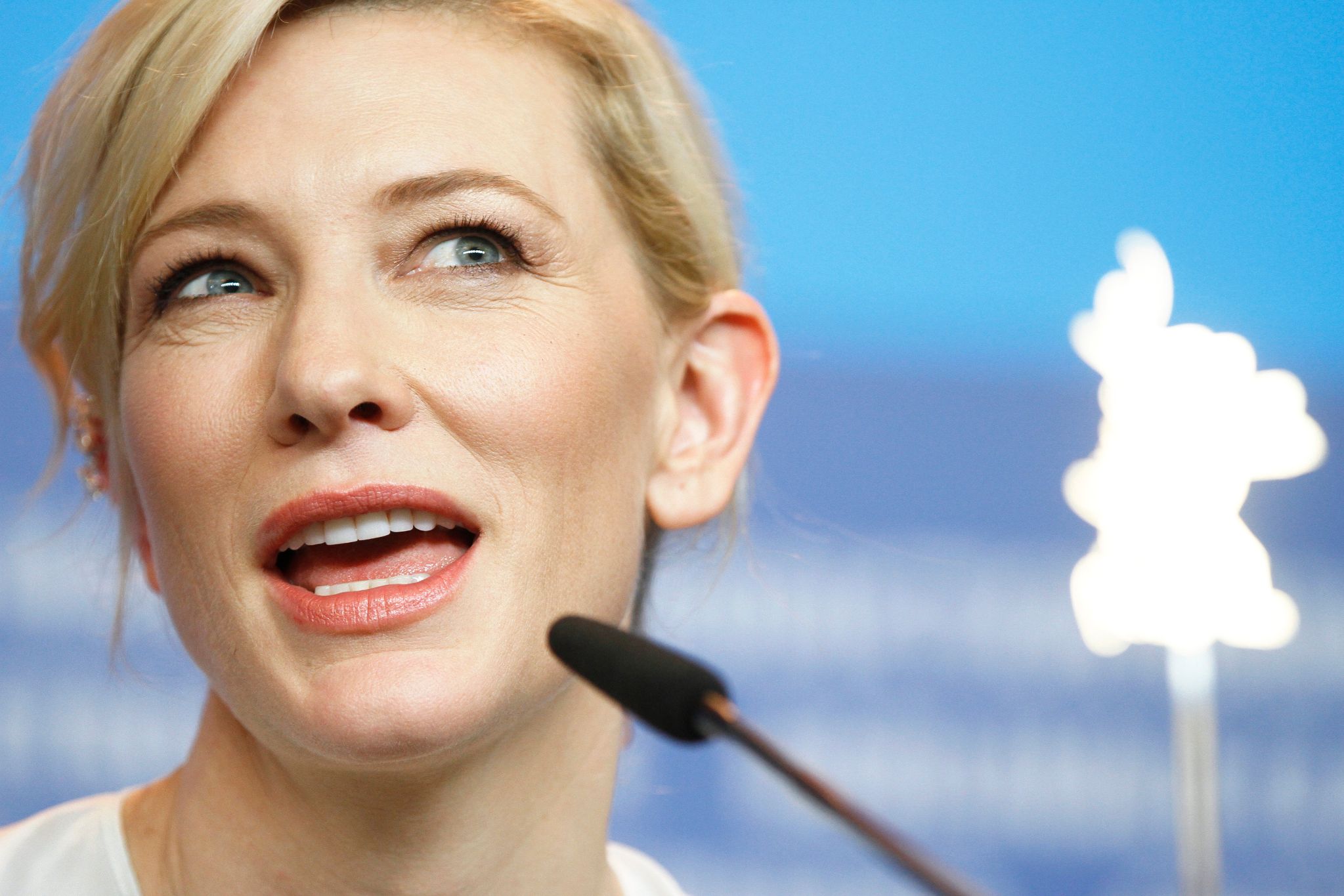 20210328_AdoraPress_Portfolio_Entertainment_013